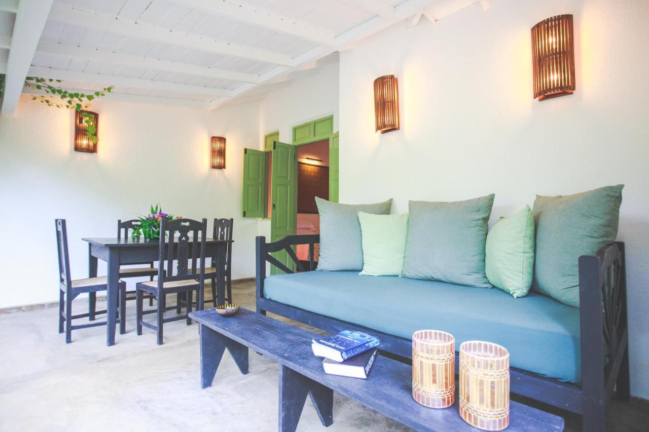 Villa Gabrielle - Thalduwa Island Villas Ahangama Extérieur photo